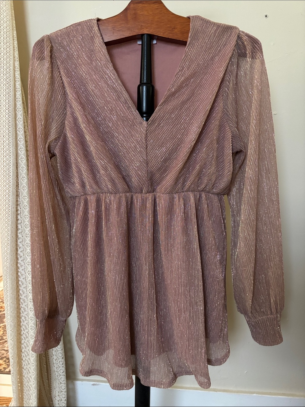 Siren Lily Maternity Top Womens Shimmer Mauve Pink V-Neck Long Sleeve Shirt NYE